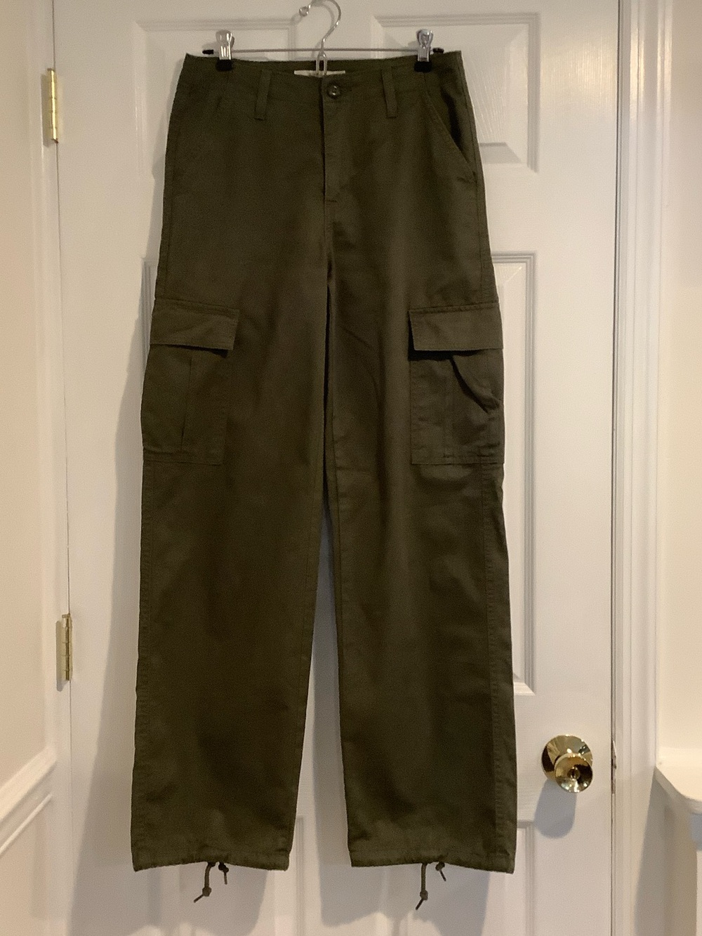 LEVI’S ‘94 Baggy Army Green 100% Cotton Relaxed Fit Minimalist Cargo Pants 26